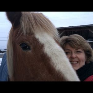 Meet your Posher, Isabel